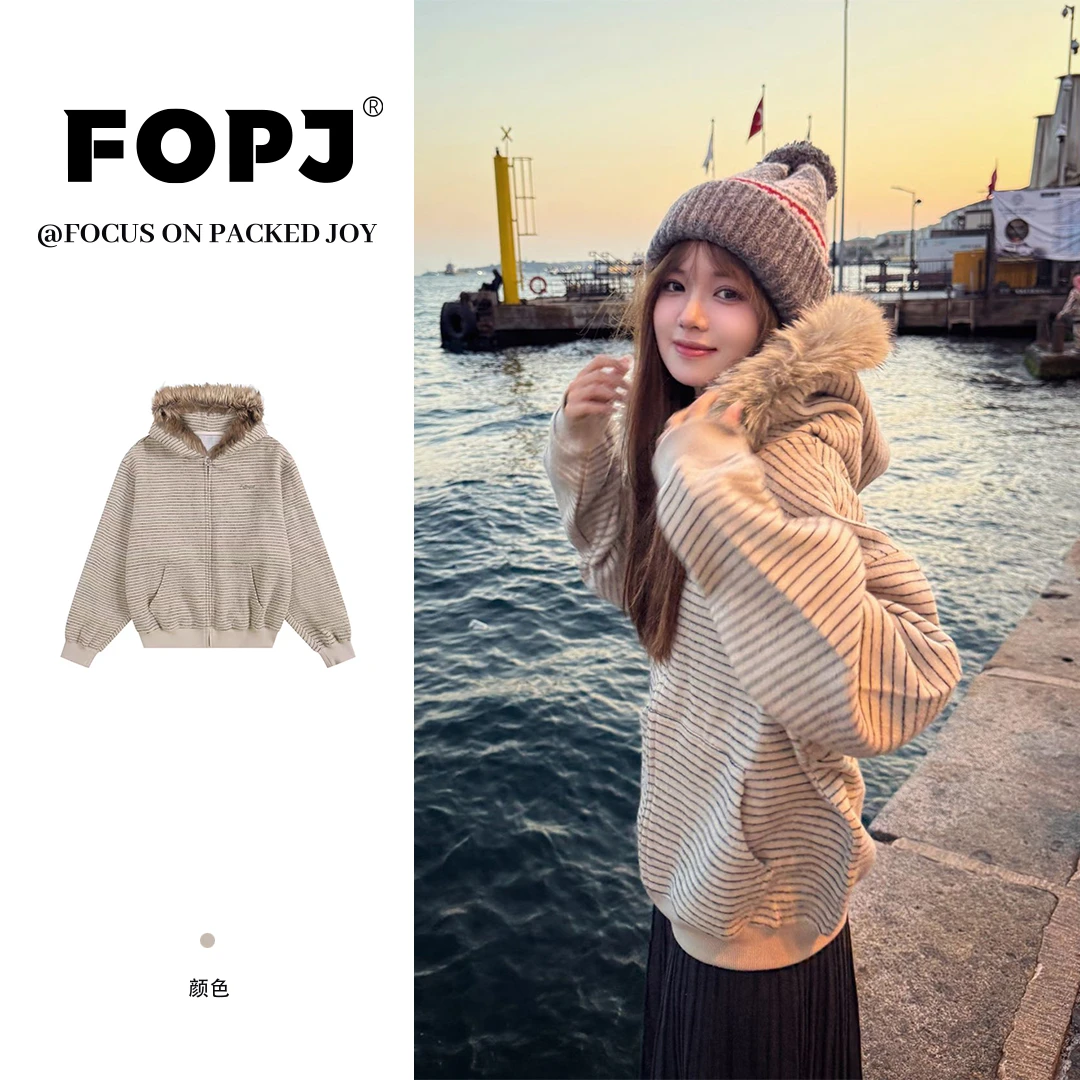 FOPJ秋冬季时尚毛领开衫连帽卫衣女条纹设计感加绒保暖学院风外套