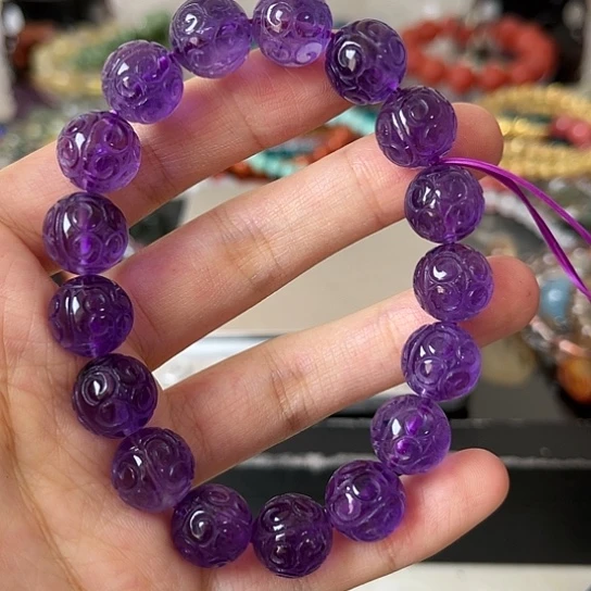 水晶手链未镶嵌矿坑