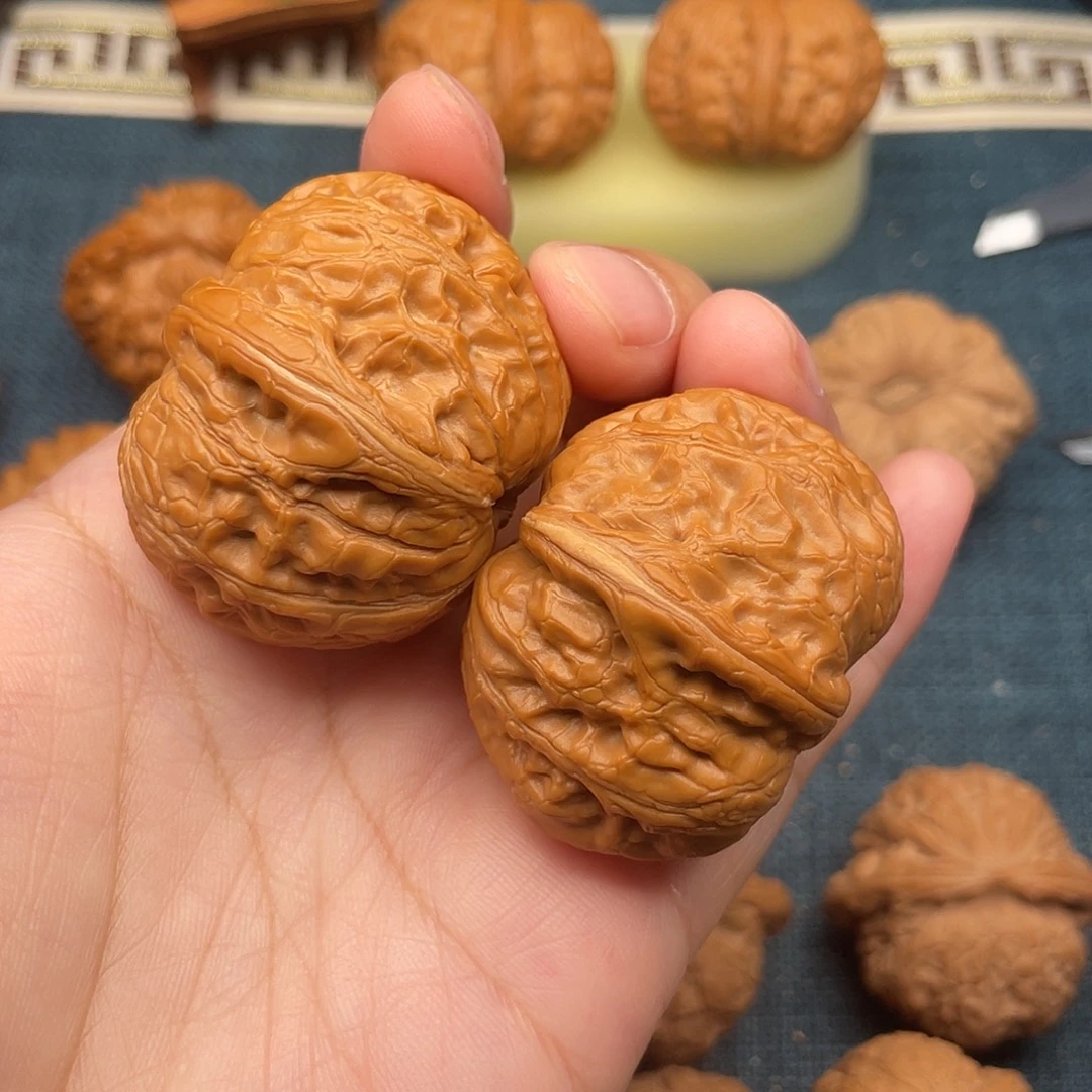 天***方把件文玩核桃44平谷元宝