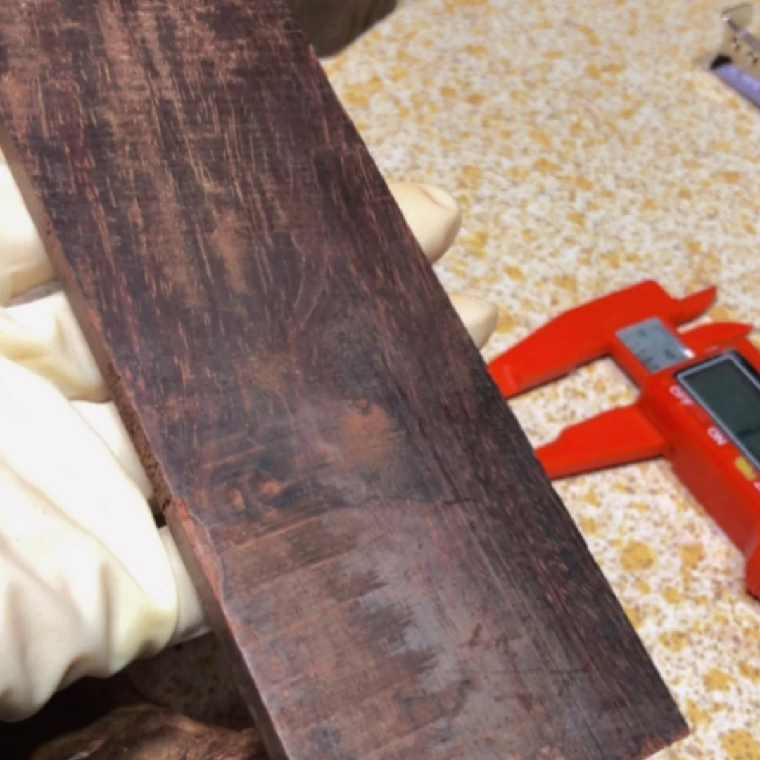 【闪购商品】檀香紫檀（小叶紫檀）秋**叶