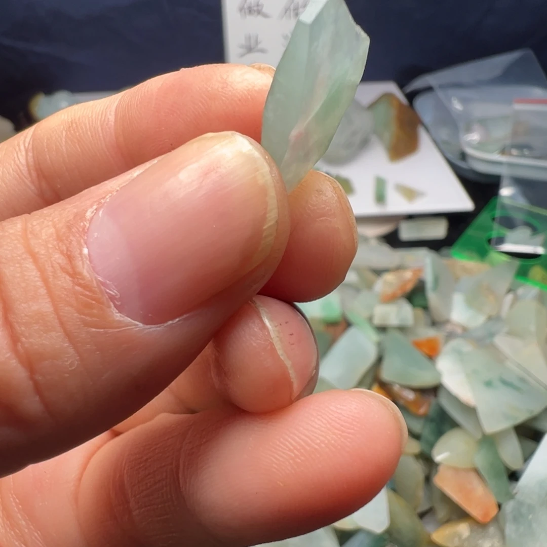 翡翠裸石缅甸翡翠A货