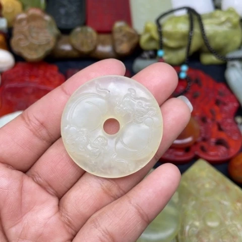 蛇纹石玉颈饰未镶嵌52