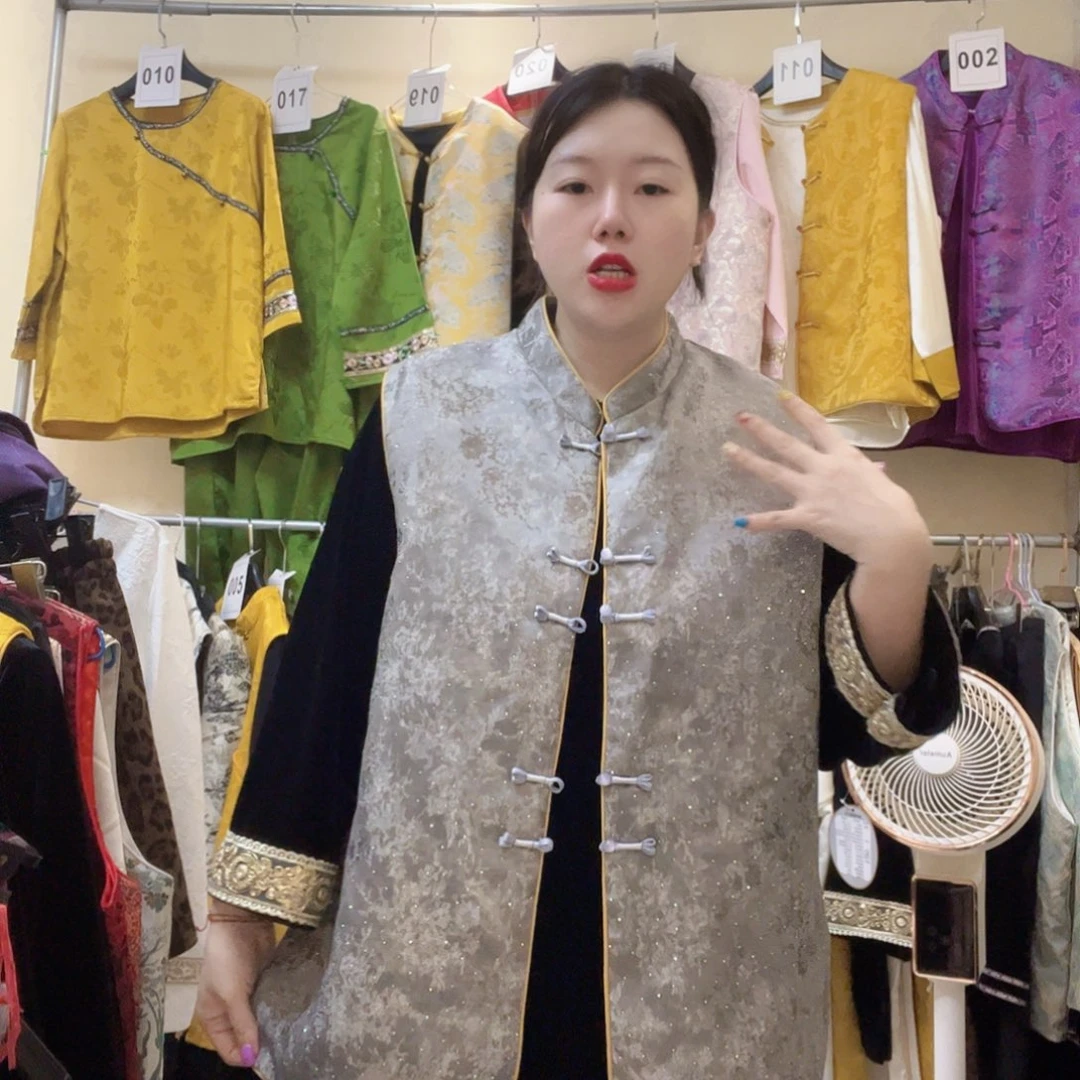 三醋酯纤维野兔毛灰马甲