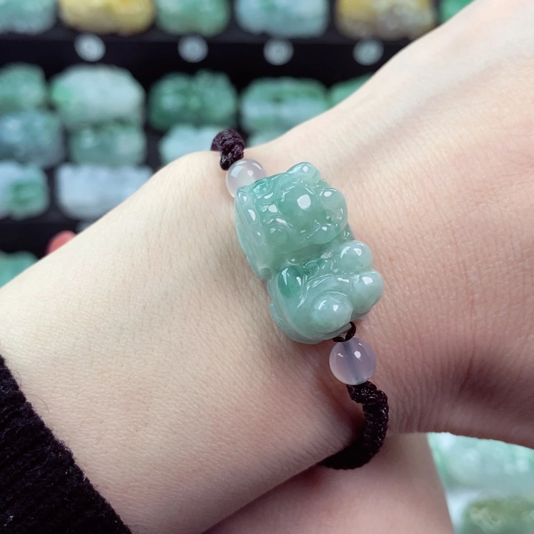 翡翠颈饰未镶嵌天然