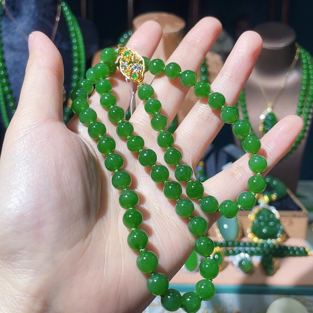 吊坠(不含链)18K金镶嵌和田玉（碧玉）