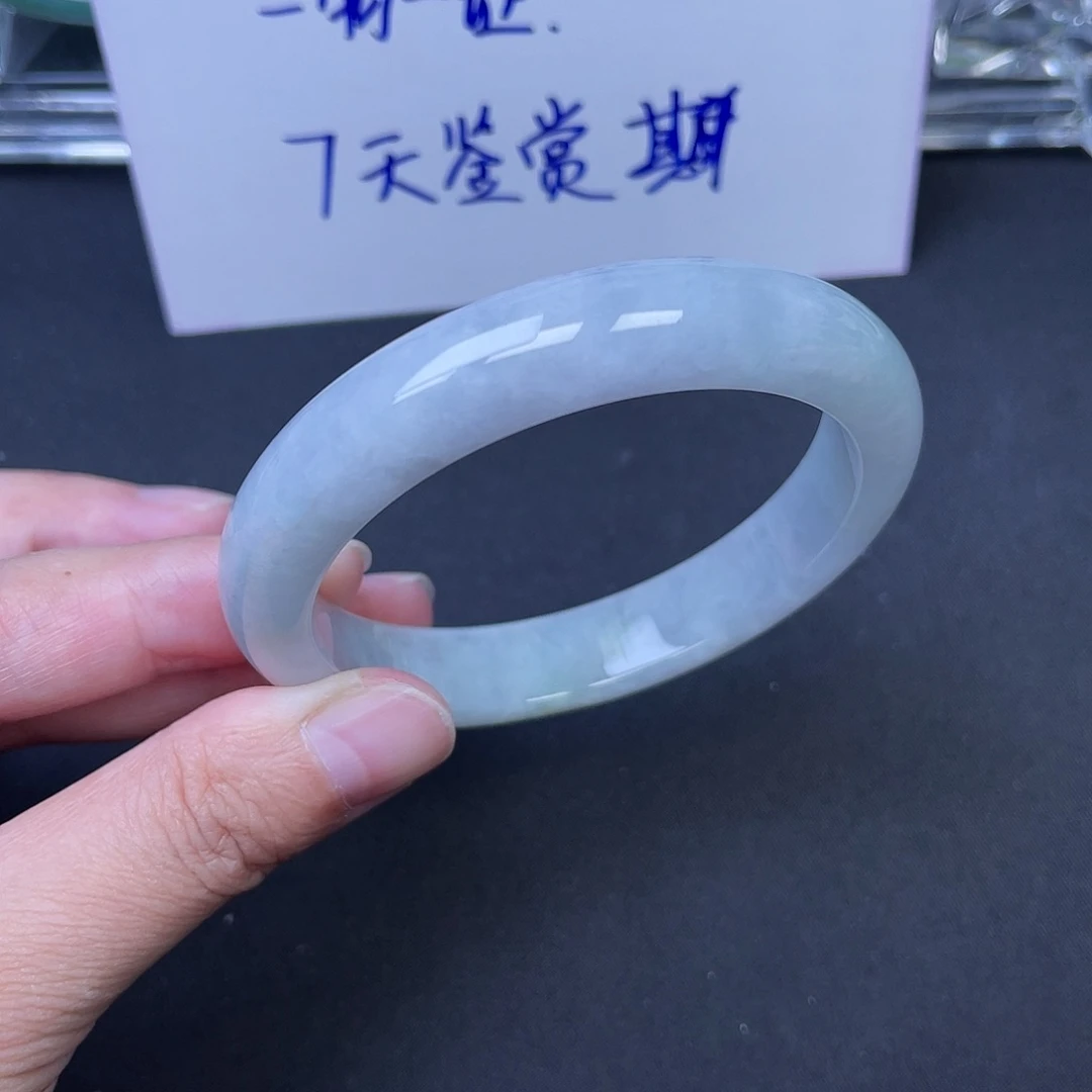 翡翠未镶嵌手镯翡翠