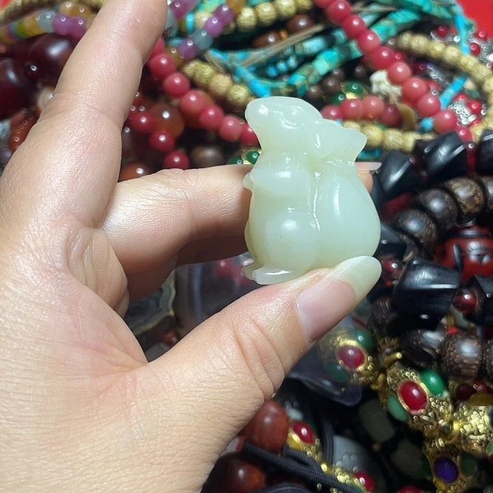 琉璃/树脂/塑料类