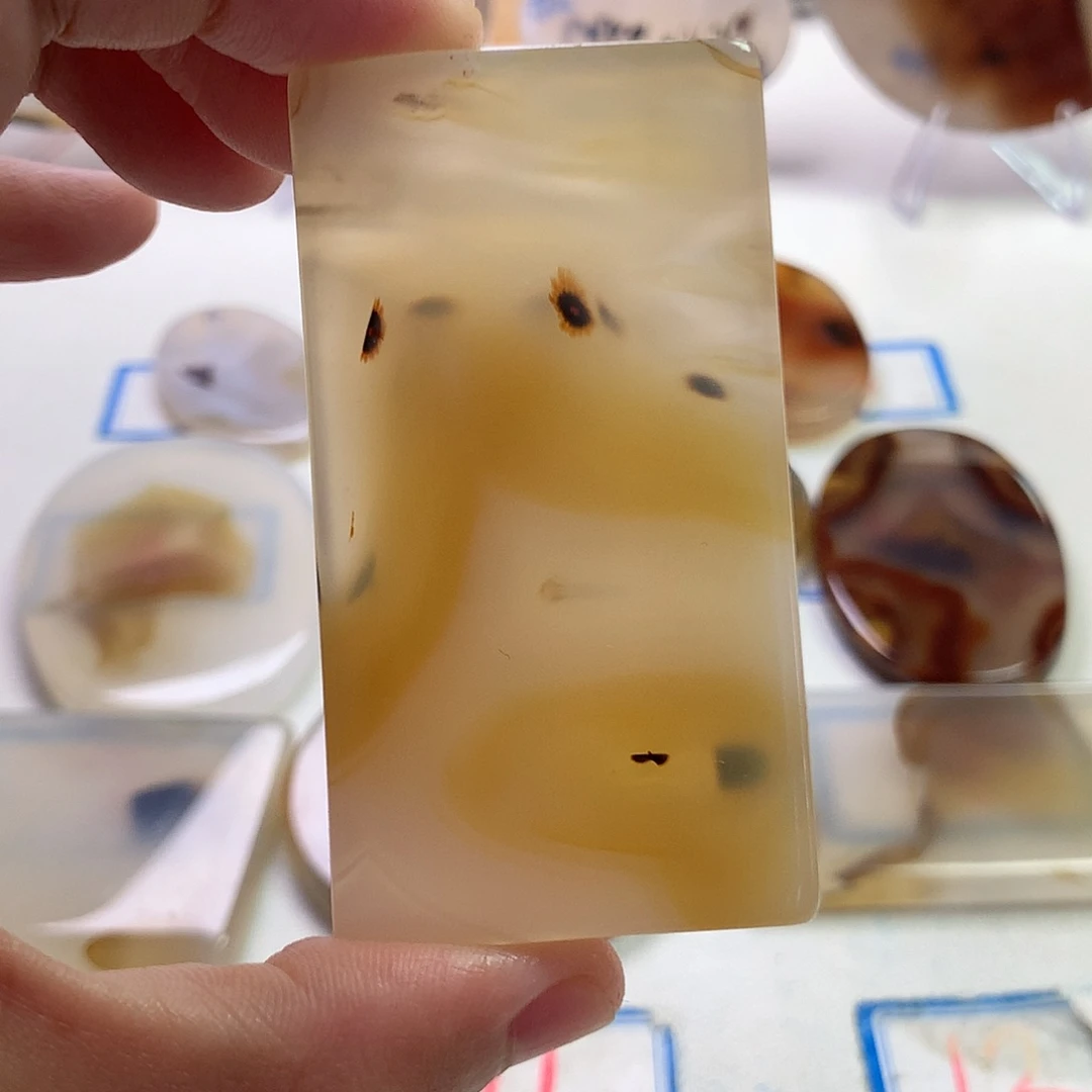 未镶嵌玛瑙/玉髓珠宝半成品