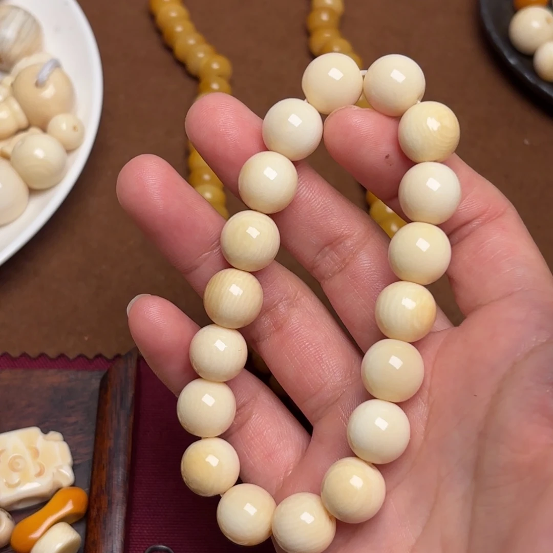 @***噜玻璃颈饰藏传小配饰