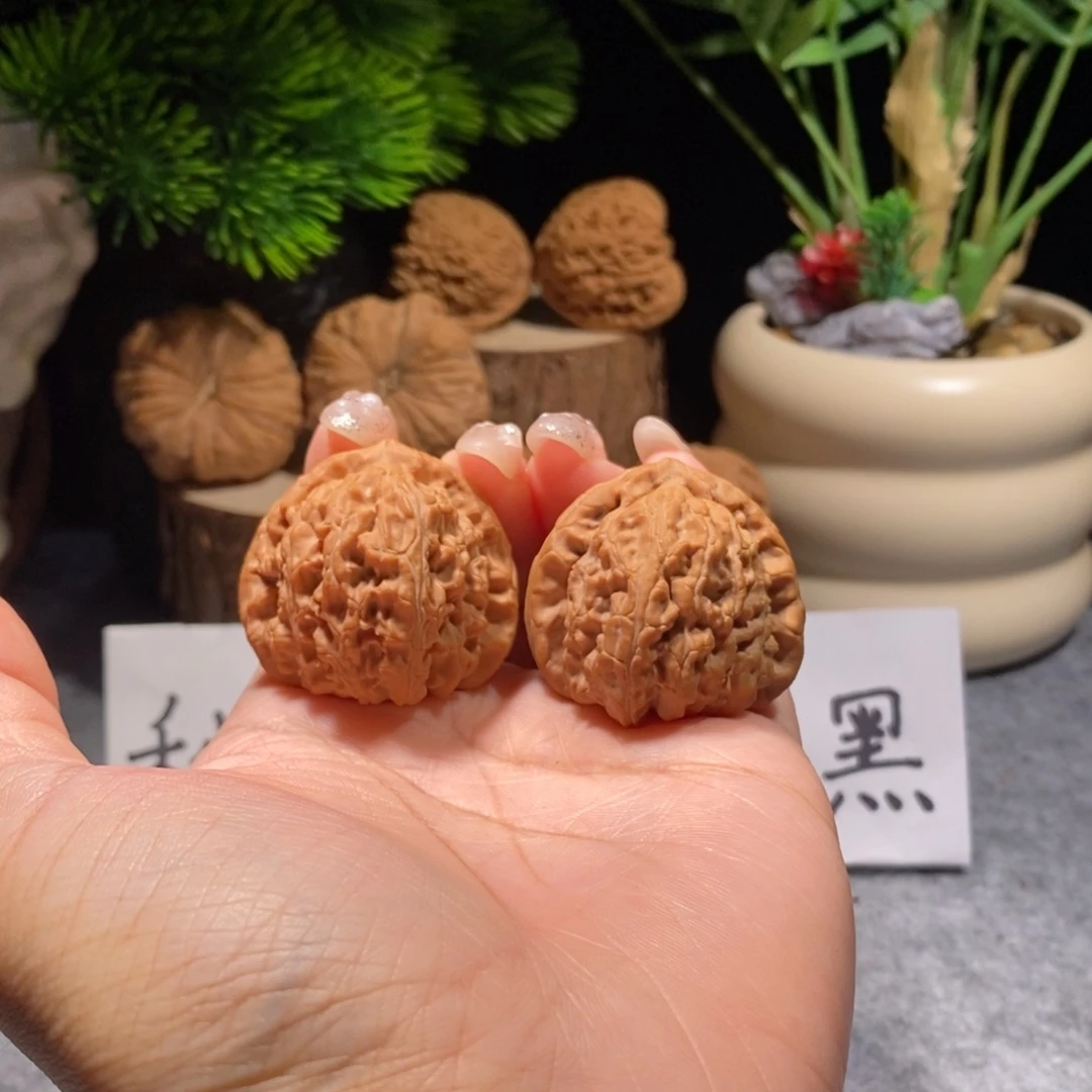 核桃把件全品37三角白