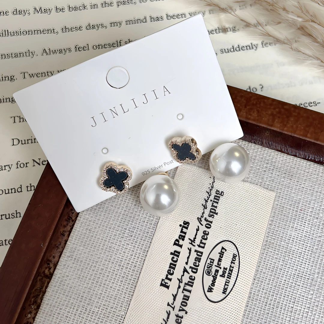 钛合金锆石耳饰 时尚通勤黑色休闲风日韩耳钉气质时尚