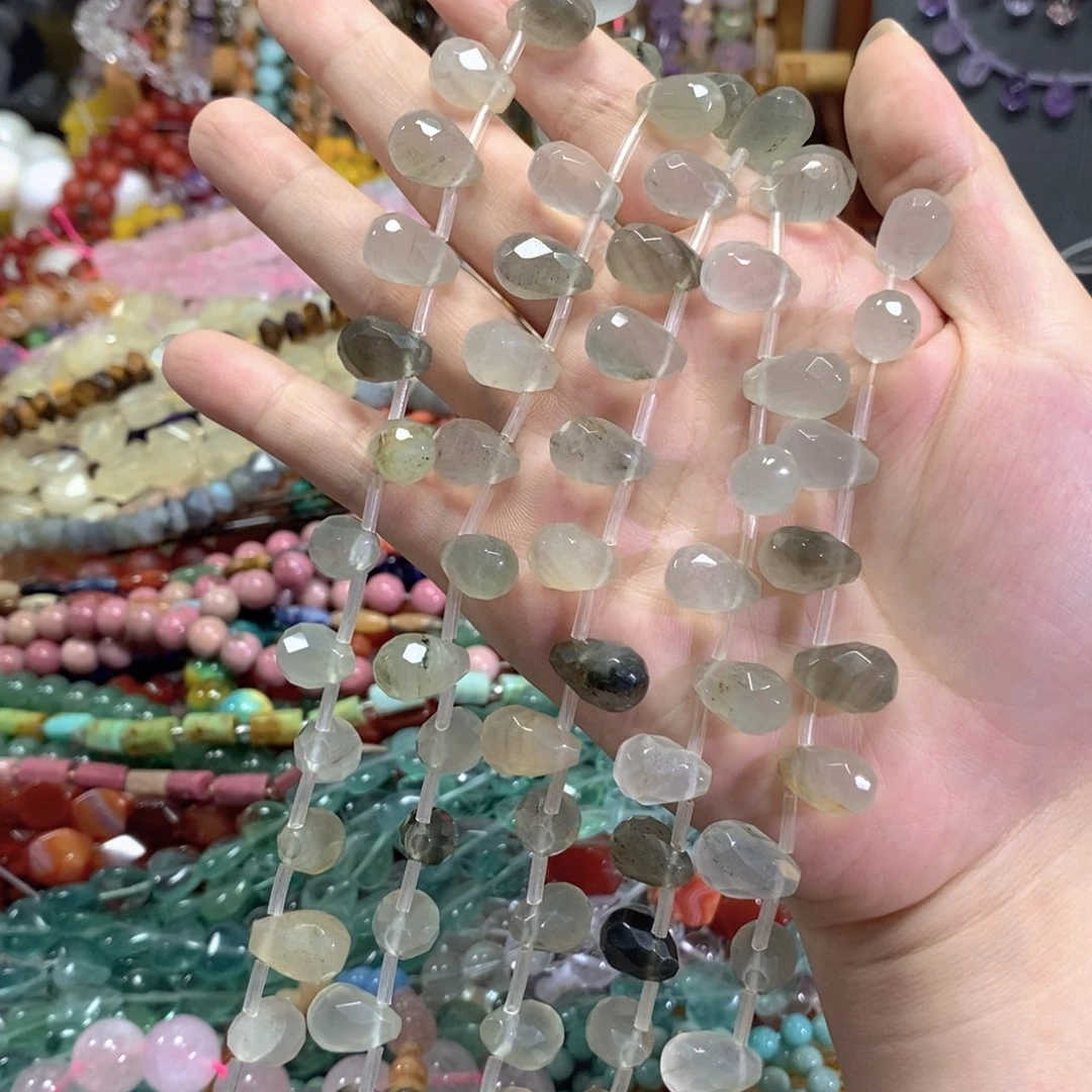 玛瑙/玉髓足银镀金镶嵌珠宝半成品绿兔毛水滴一条卡10*14mm