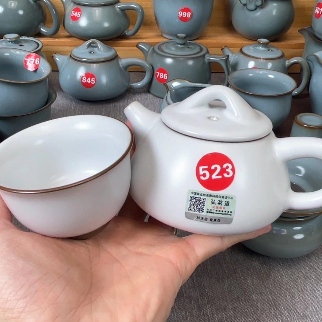 瓷片小微瑕。。。。。。。。。。