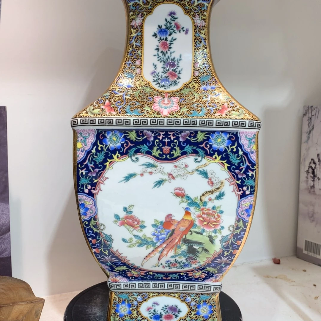 景德镇陶瓷花瓶景德镇陶瓷花瓶