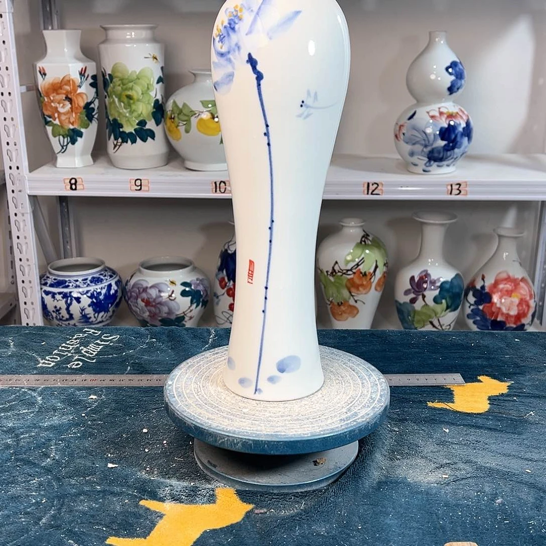 摆件景德镇陶瓷美青青听