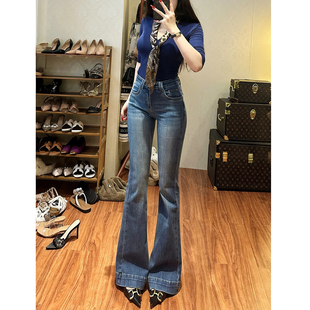 深色喇叭牛仔裤女2025秋季新款百搭高腰翘臀紧身显瘦显高喇叭裤