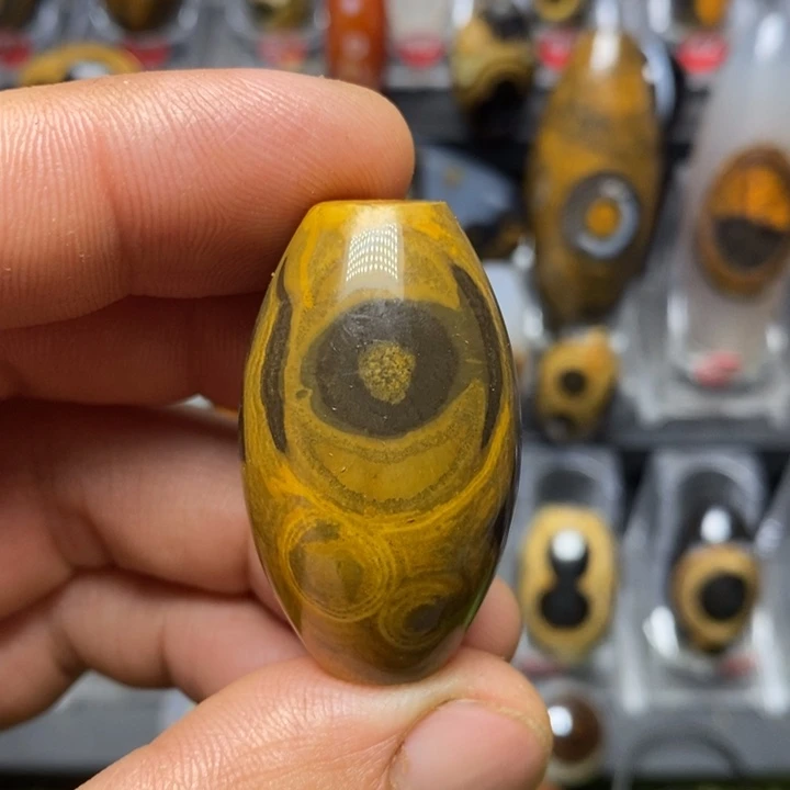 未镶嵌玛瑙/玉髓珠宝奇石