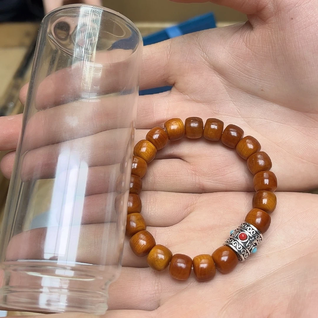 大叶紫檀（黑酸枝木类）