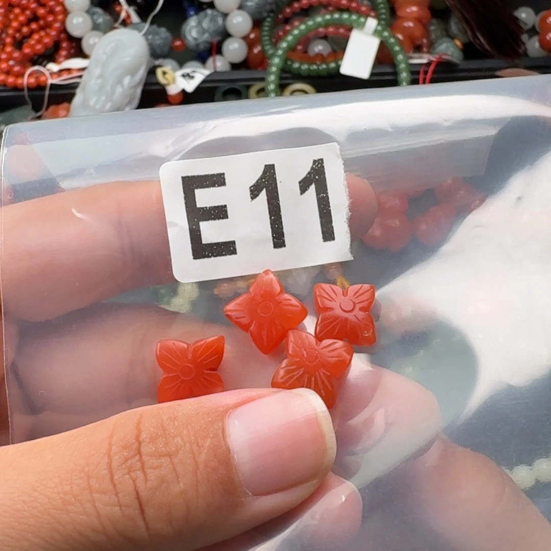 未镶嵌南红玛瑙珠宝奇石