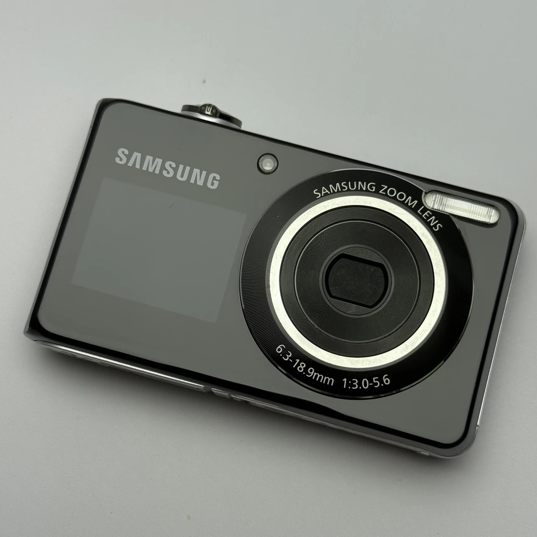 95新 Samsung/三星 Pl100  双面屏ccd相机1220w像素（no退no换）