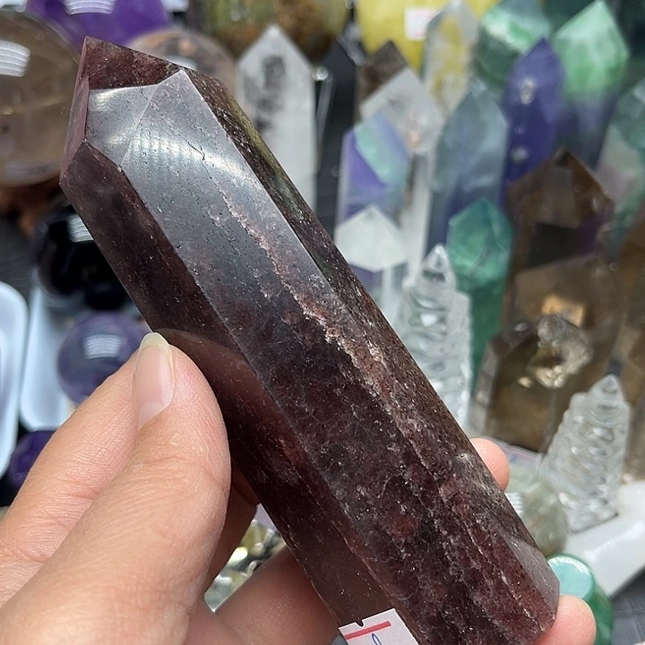 水晶珠宝半成品未镶嵌312克草莓晶柱