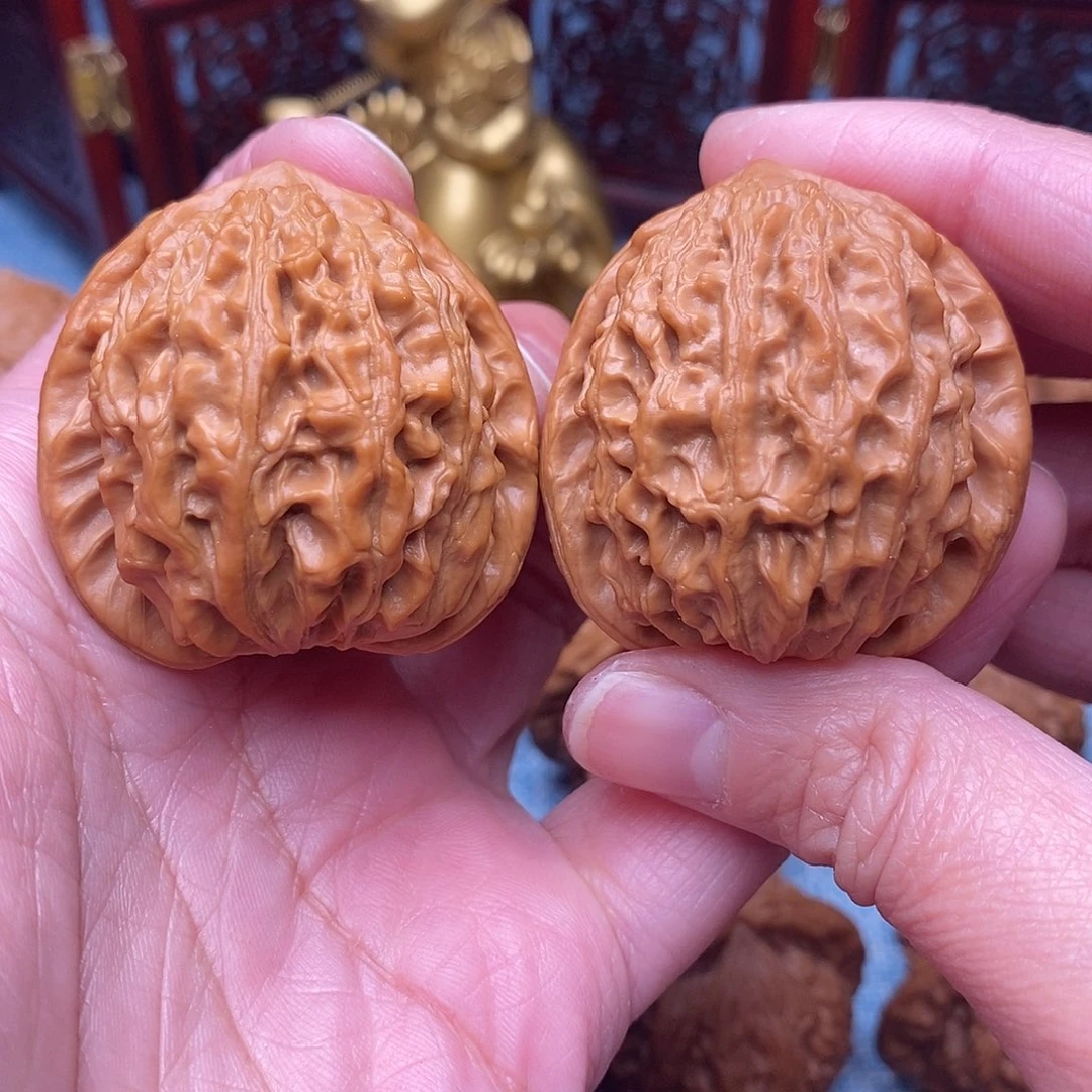 文玩核桃把件毕业全品金牛38.9尺