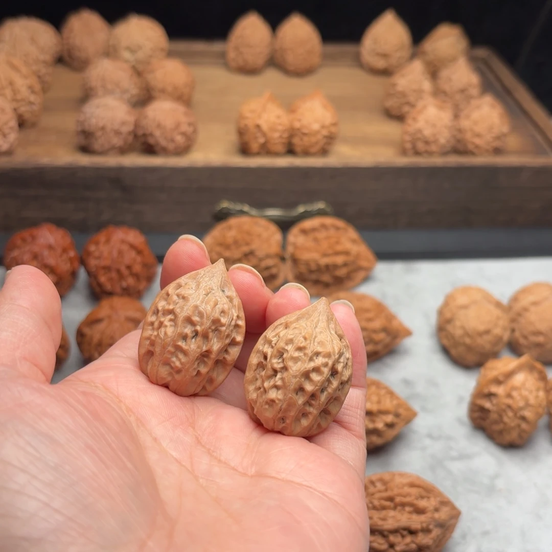 文玩核桃把件迷你鸡2号