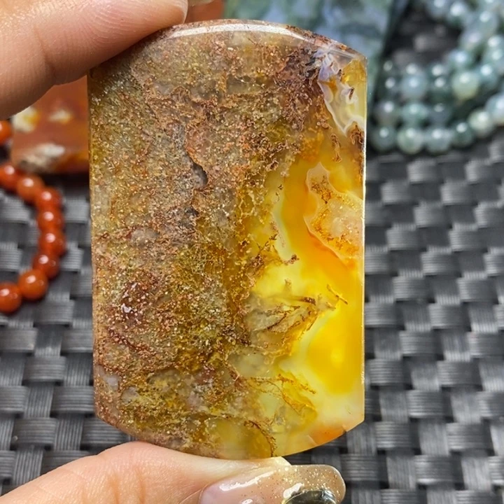 【闪购商品】玛瑙/玉髓颈饰未镶嵌金*