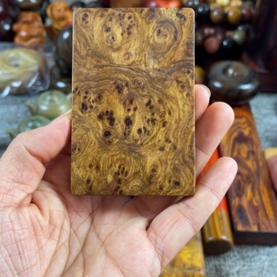 心***满大叶紫檀（黑酸枝木类）