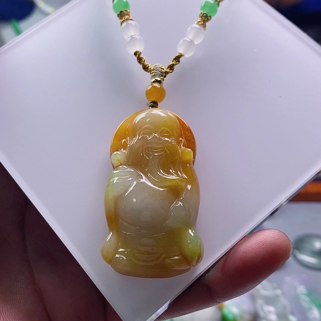 翡翠未镶嵌吊坠(赠链)