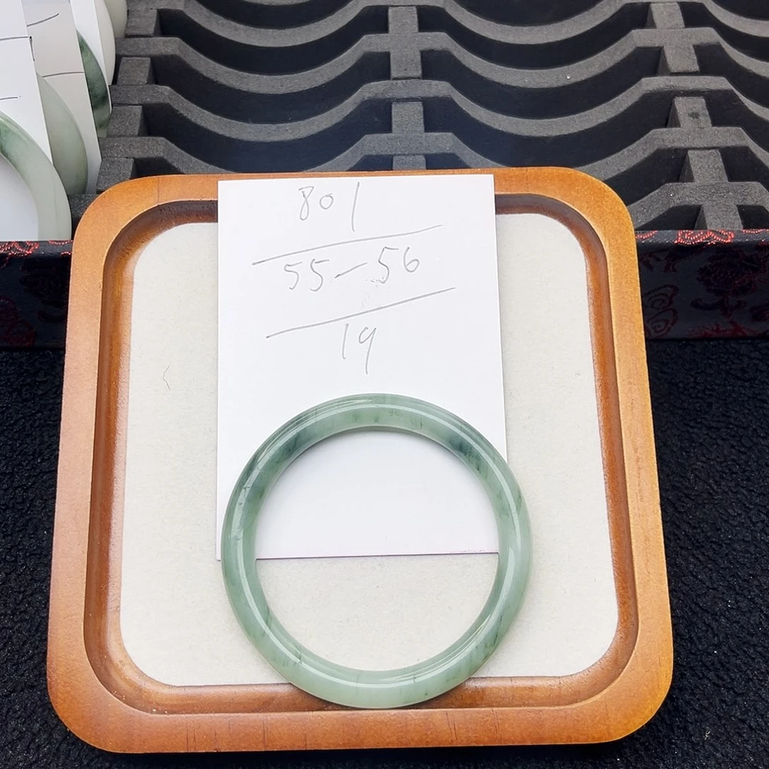 石英质玉未镶嵌手镯801