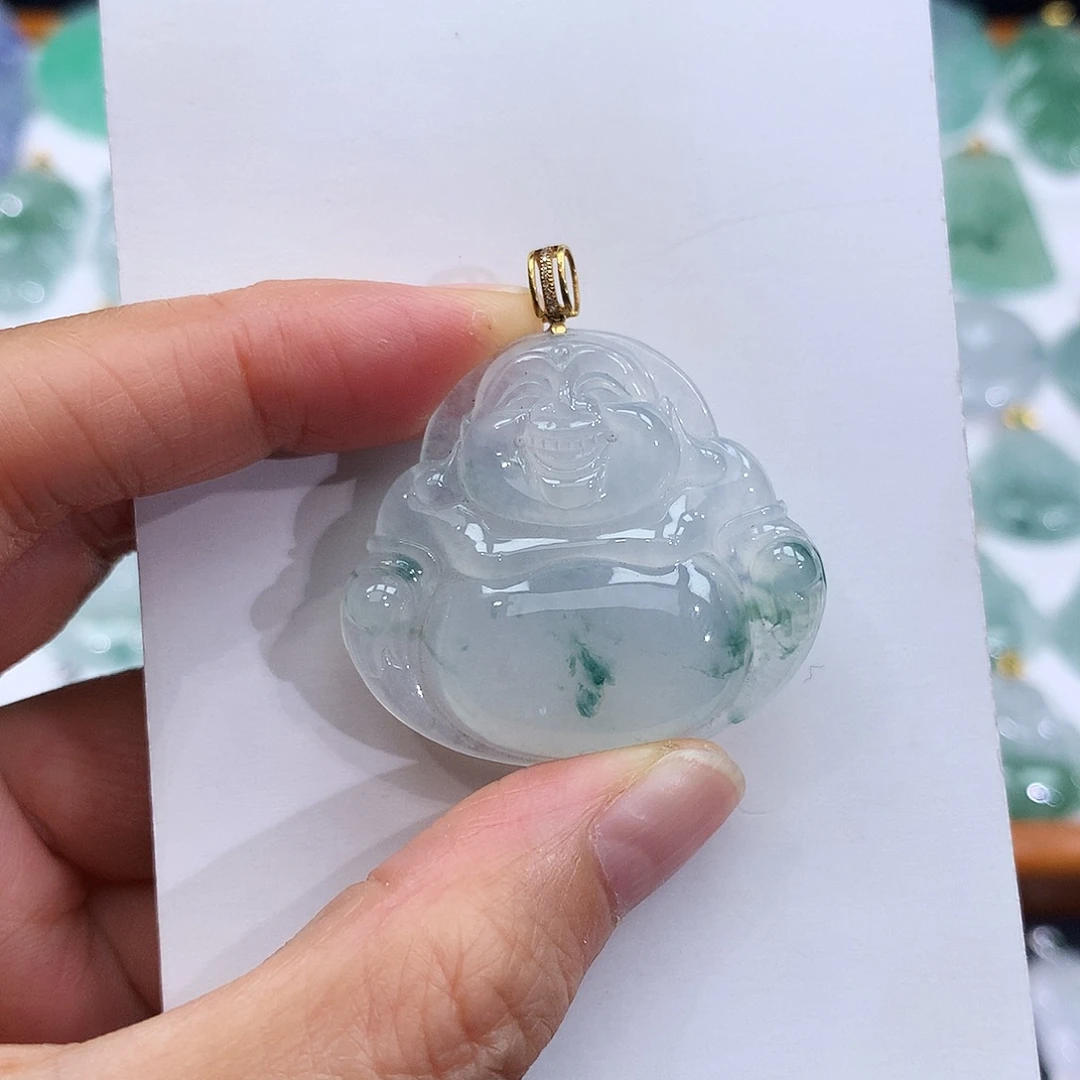 翡翠18K金镶嵌颈饰翡翠吊坠