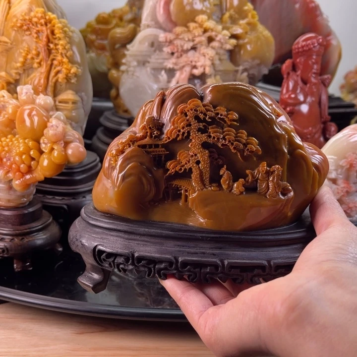 田黄石香山雅聚摆件