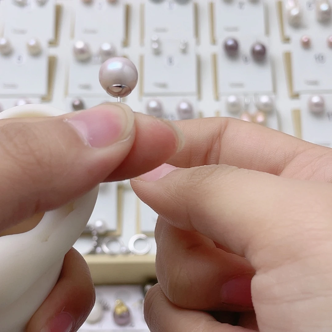 陈***姐耳饰淡水珍珠银S925镶嵌