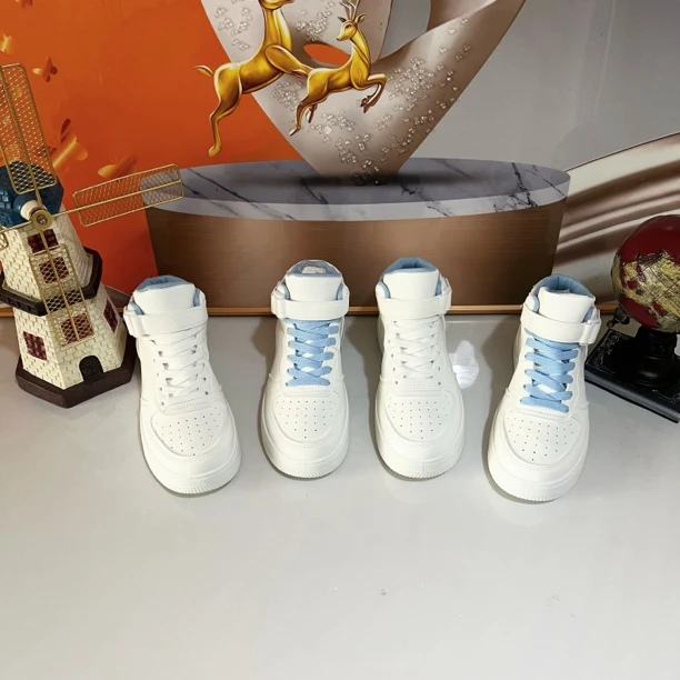 依 k6881新款高帮运动女鞋推荐