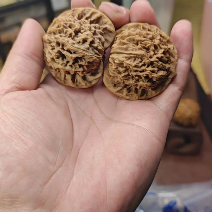 浅梦专场文玩核桃，直播间展示为准