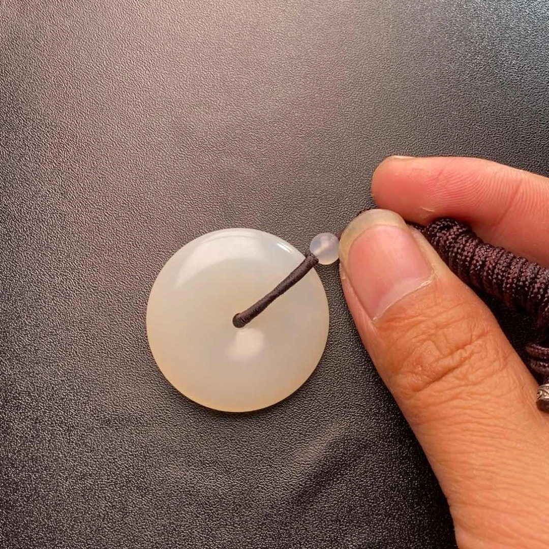 石英质玉颈饰未镶嵌帅