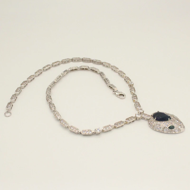 F0204 宝家蛇头蓝色项链