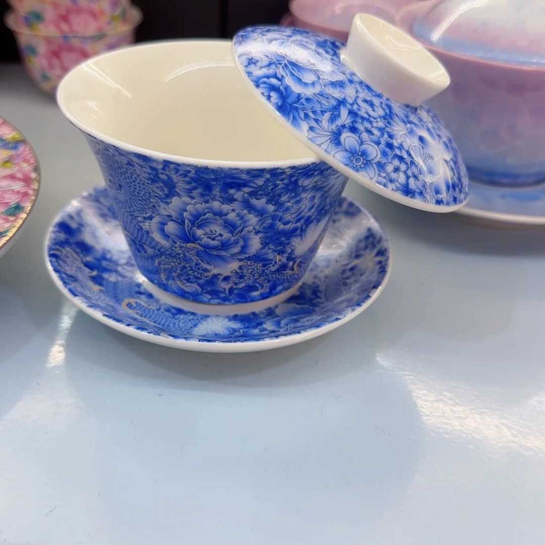 这些盖碗真好看！！！