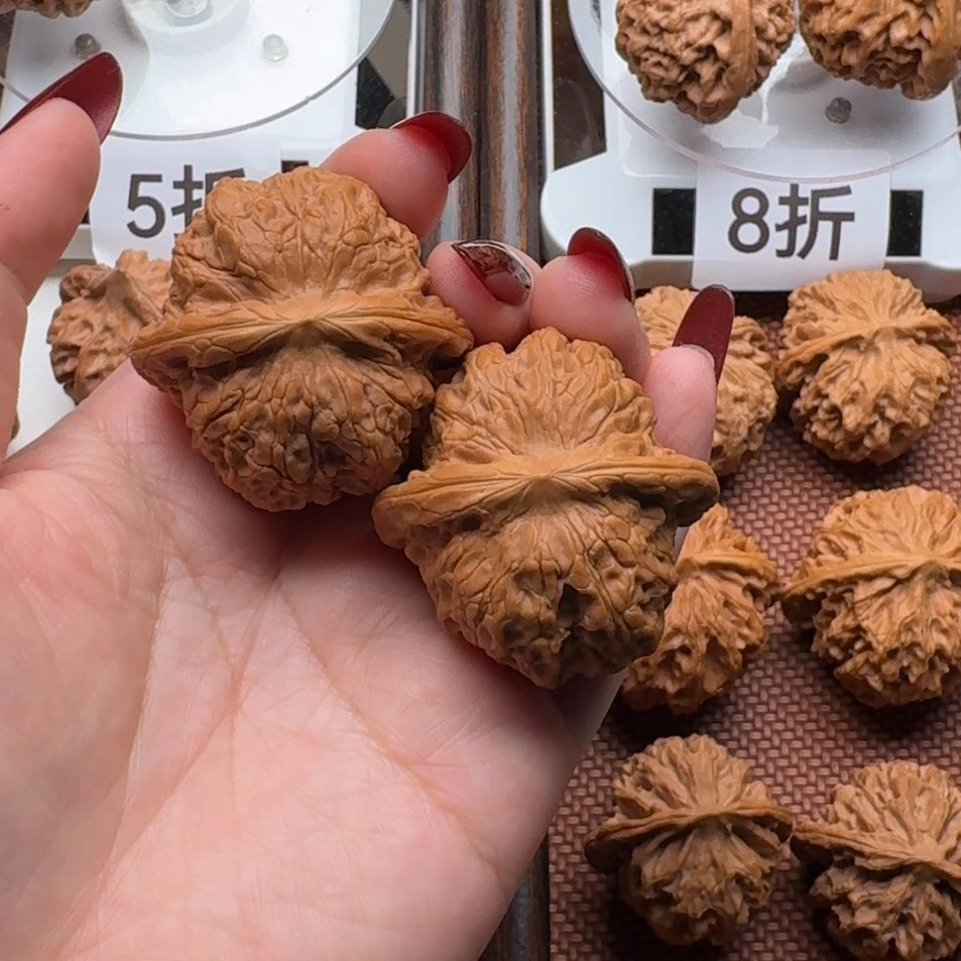 文玩核桃吊坠福利体验款40+微修血麒麟