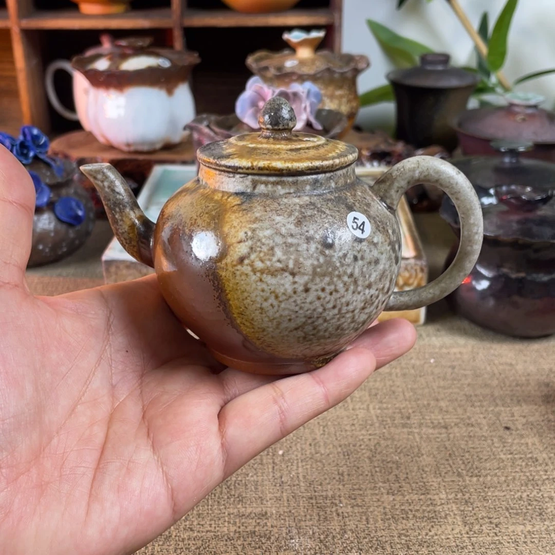 54。 柴烧。   宫灯。