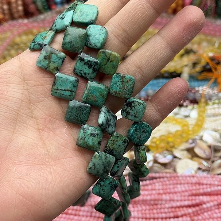 玛瑙/玉髓未镶嵌珠宝半成品一条12mm左右非洲松对角方片