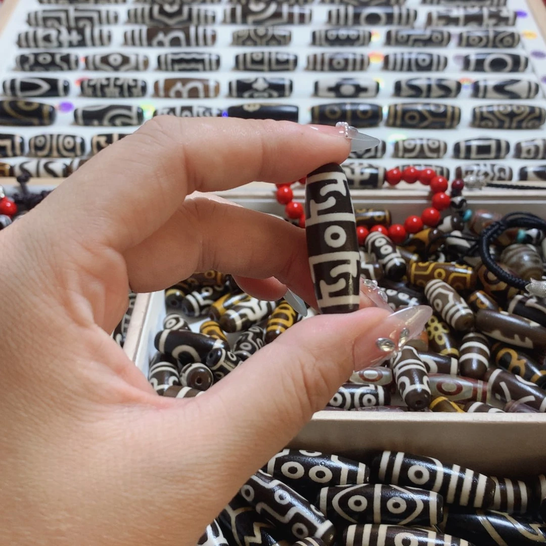 未镶嵌颈饰玛瑙/玉髓