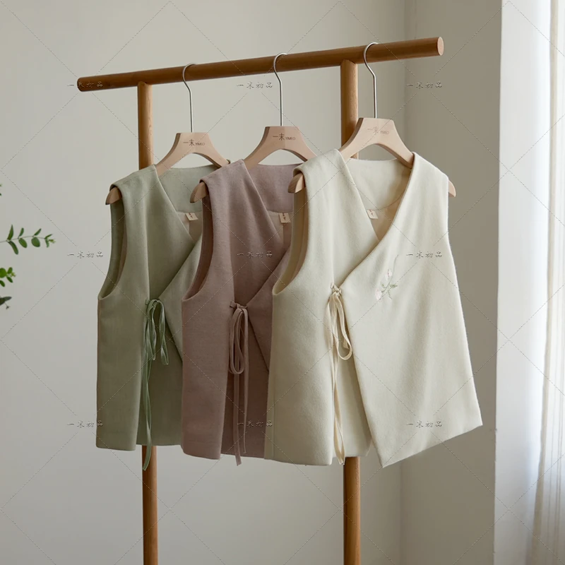 5316《奈何》原创国风新中式复古马夹春秋小花刺绣羊毛马甲