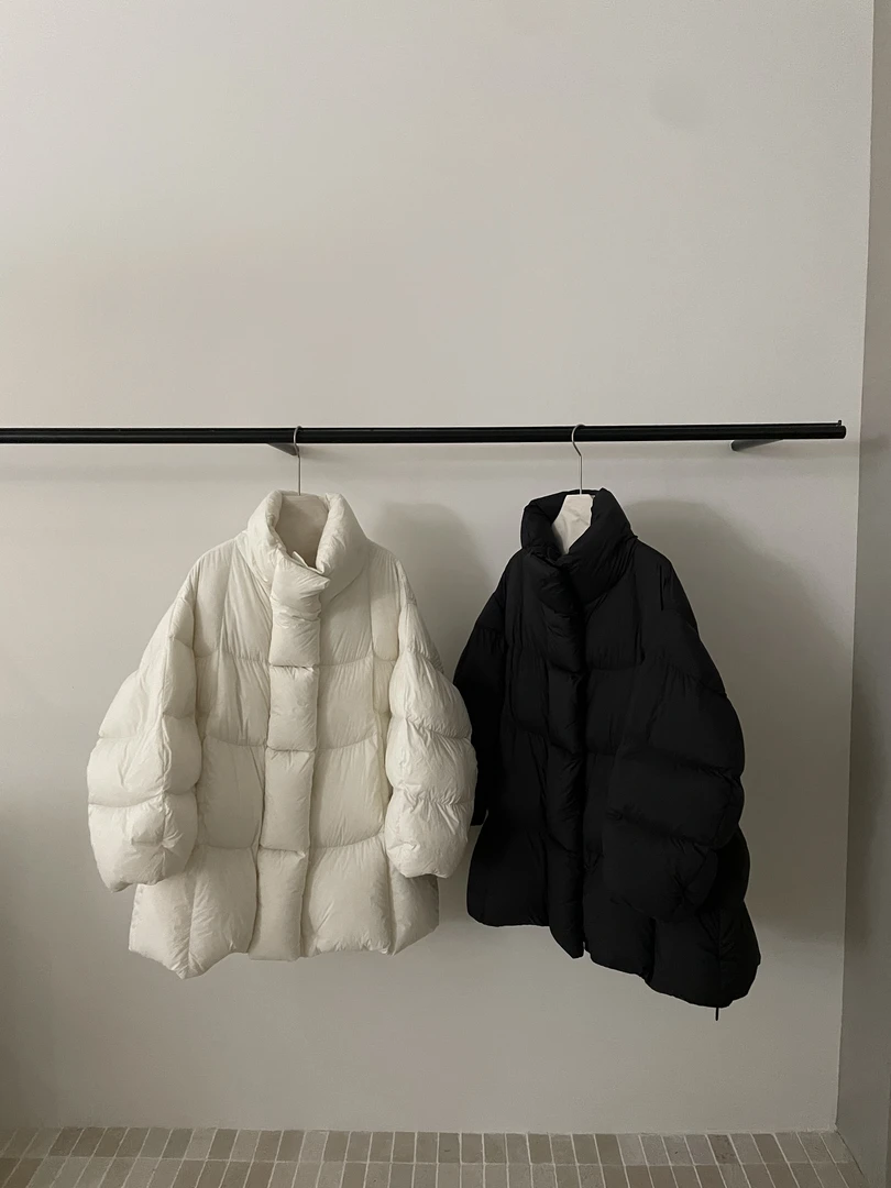 CAICAI/冬季黑色极简立领三防中长款白鹅绒羽绒服外套女-828 842