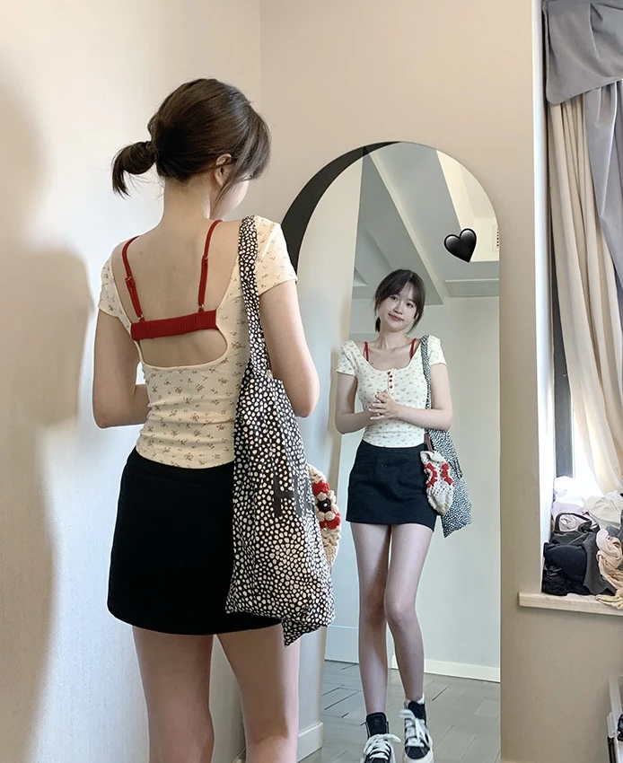 甜美碎花假两件吊带背心内搭女春季新款无袖百搭短款打底衫上衣服