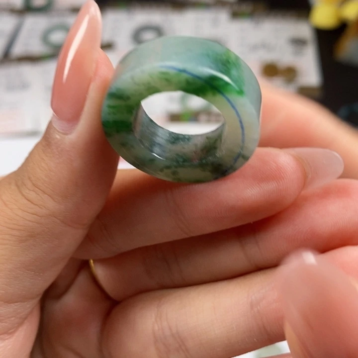 昌***翡翠未镶嵌戒指023