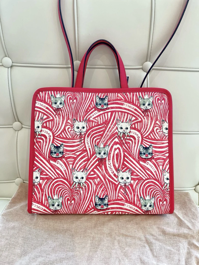 99新 GUCCI/古驰 js117971 古驰猫咪印花儿童包中号斜挎包