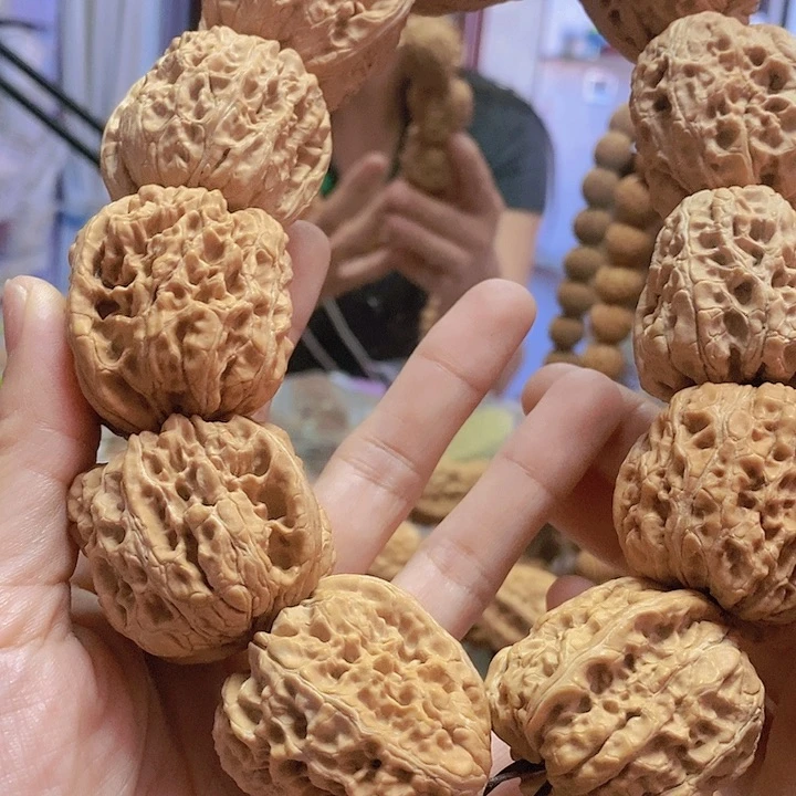 【闪购商品】文玩核桃把件39门墩手持黄油