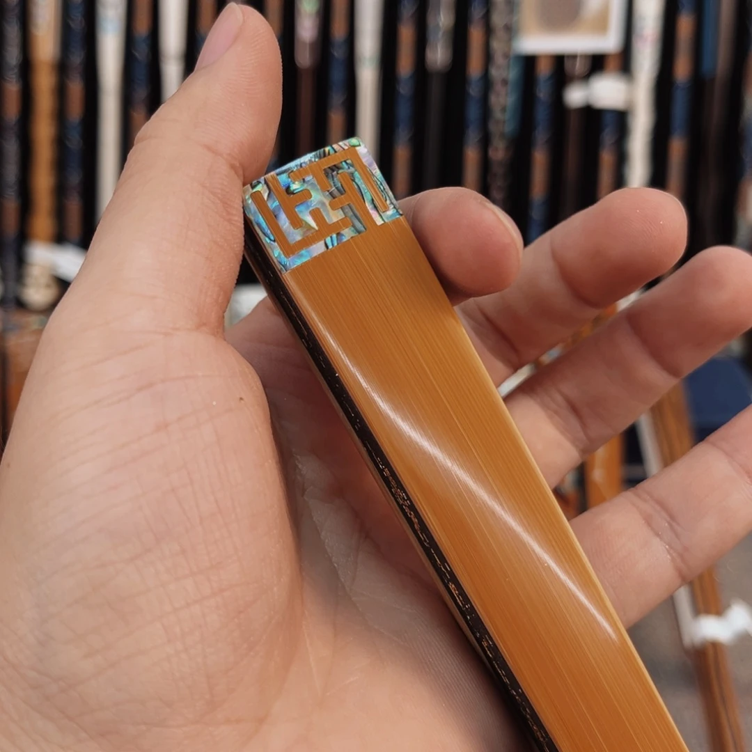 扇子纯手工制作工艺精湛